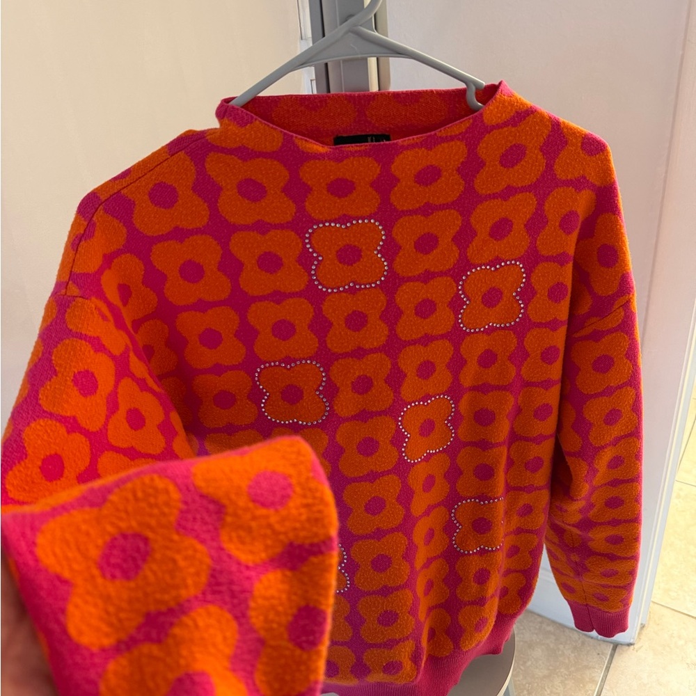 Floral Patterned Pink and Orange Sweater